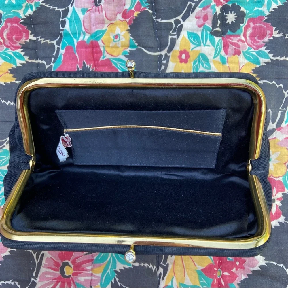 Vintage wool blend Garay black rhinestone kisslock purse clutch